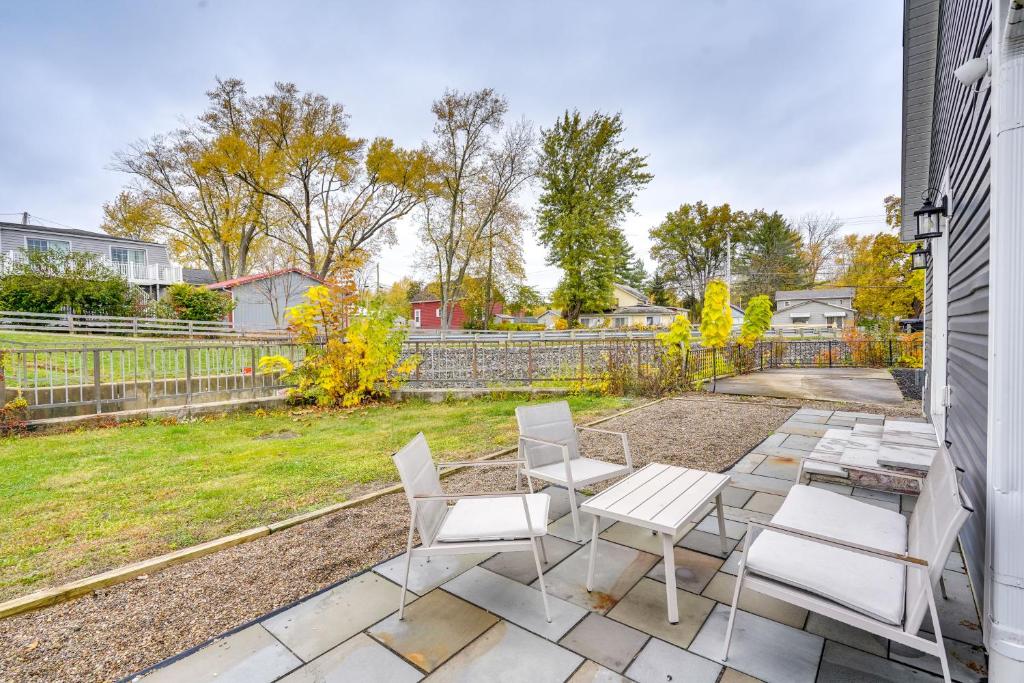 Cozy Ohio Home with Patio and Buckeye Lake Access!
